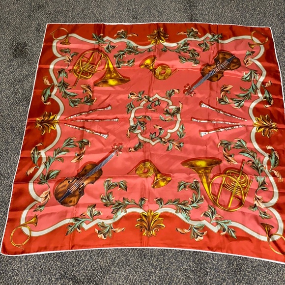 Metropolitan Museum of Art Accessories - Metropolitan Museum of Art musical instrument silk scarf